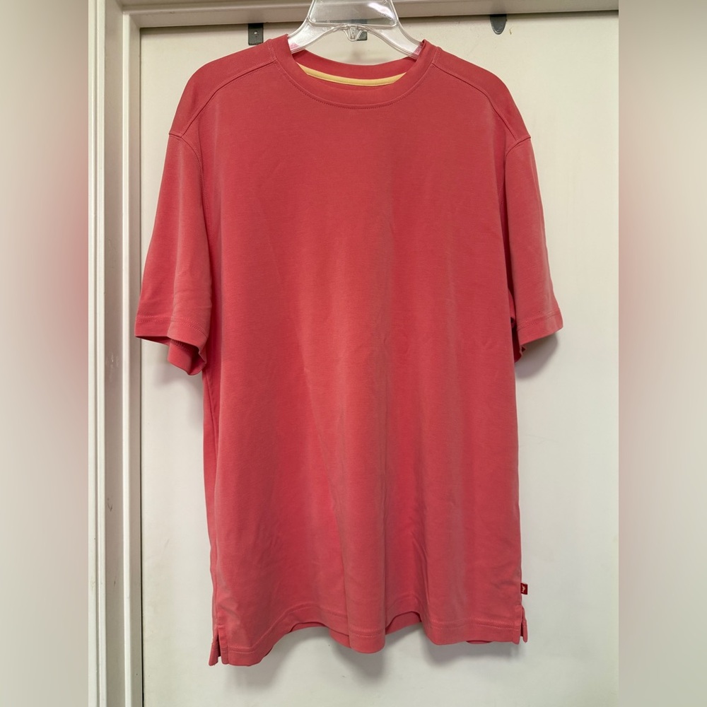 Tommy Bahama Tencel blend tshirt pink/salmon - size L